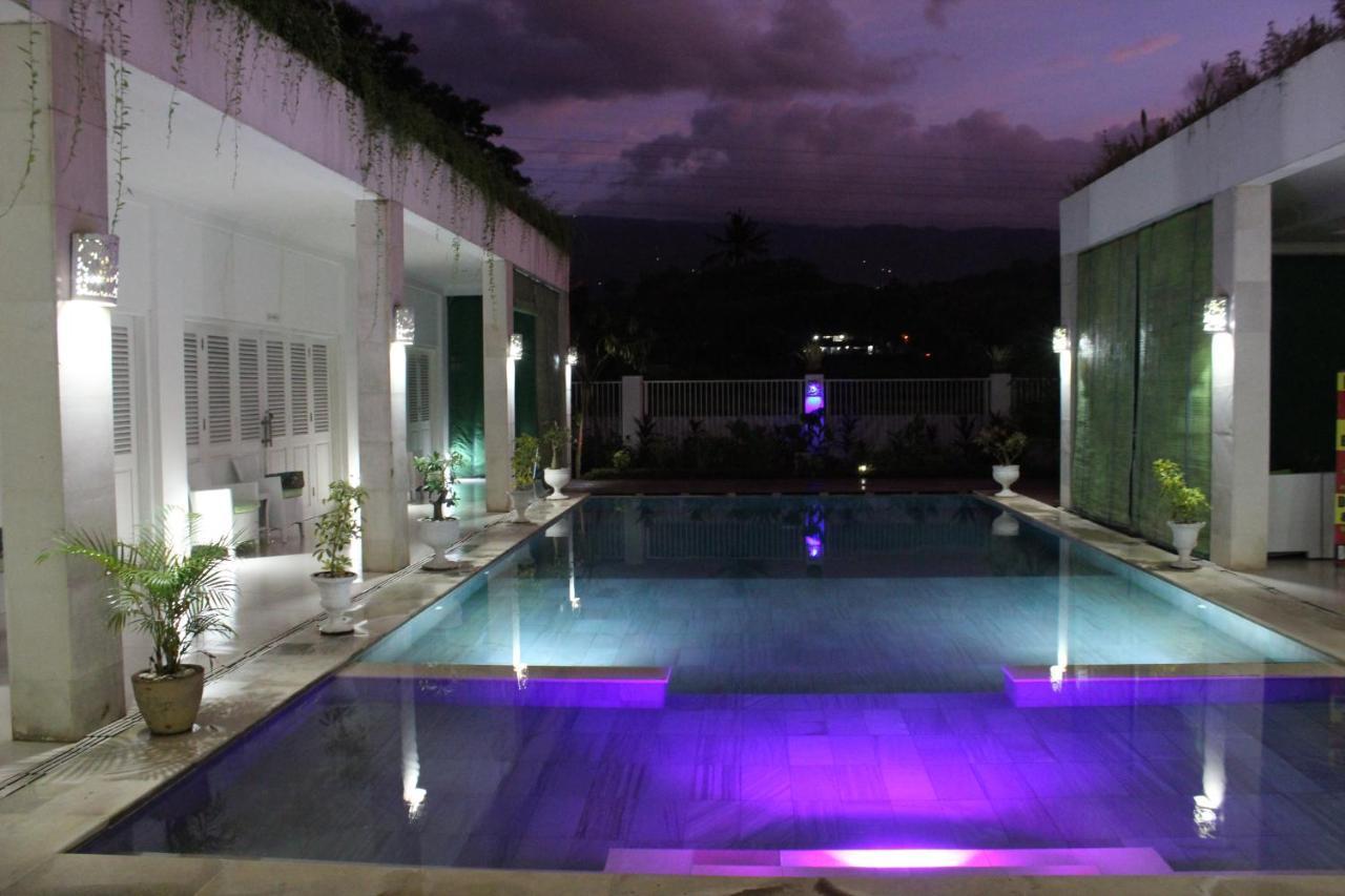 Villa Putih Lovina Extérieur photo